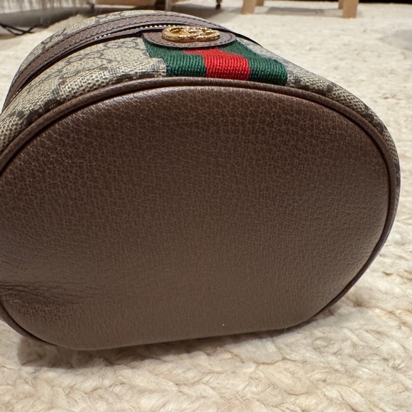 Gucci Women's Ophidia Cosmetic Case Beige GG Supreme w Red Ribbon Detail -Unisex - Picture 7 of 7